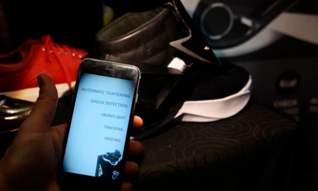 Smartshoes: zapatos que miden pasos y calientan los pies